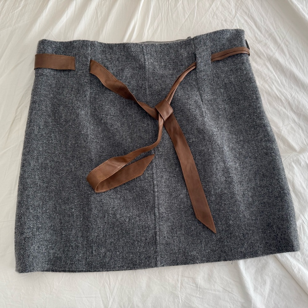 Alpaca wool skirt w/ brown leather belt by Brunello Cucunelli